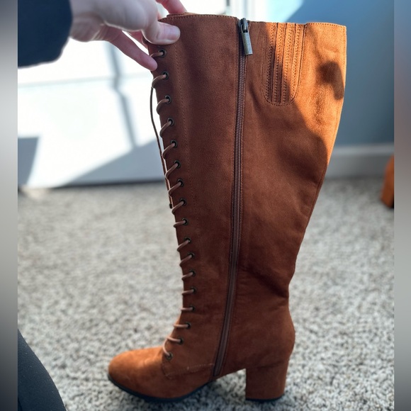 Burnt Orange Lace up boots - Picture 3 of 7